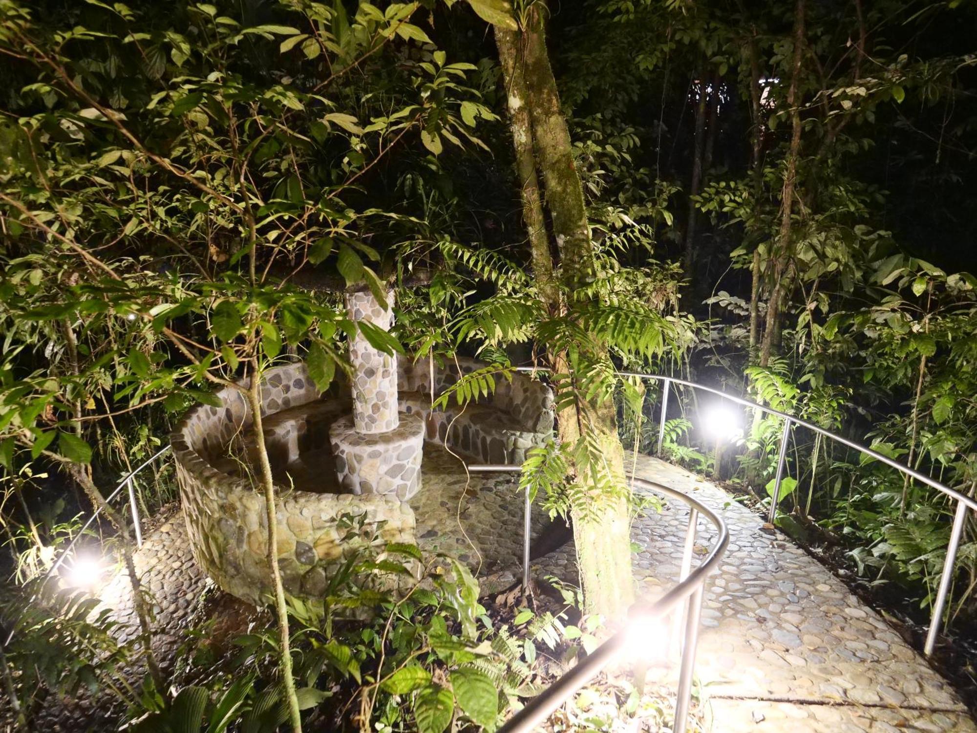 Arahuana Jungle Resort & Spa Tena Extérieur photo